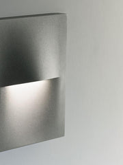 Applique tonda in alluminio pressofuso con diffusore satinato - 3W, 360 lumen grafite